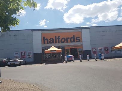 Halfords Oxford Road Reading, Reading, England